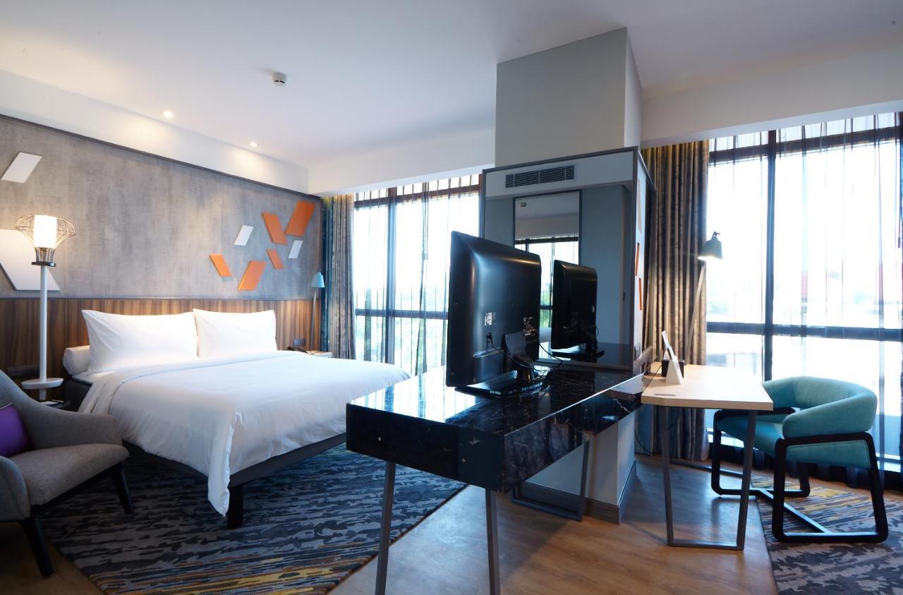 Ibis Styles Medan Pattimura Esterno foto